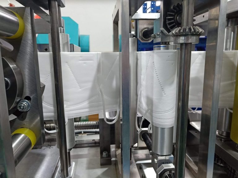 KN95全自動口罩機器設(shè)備多少錢